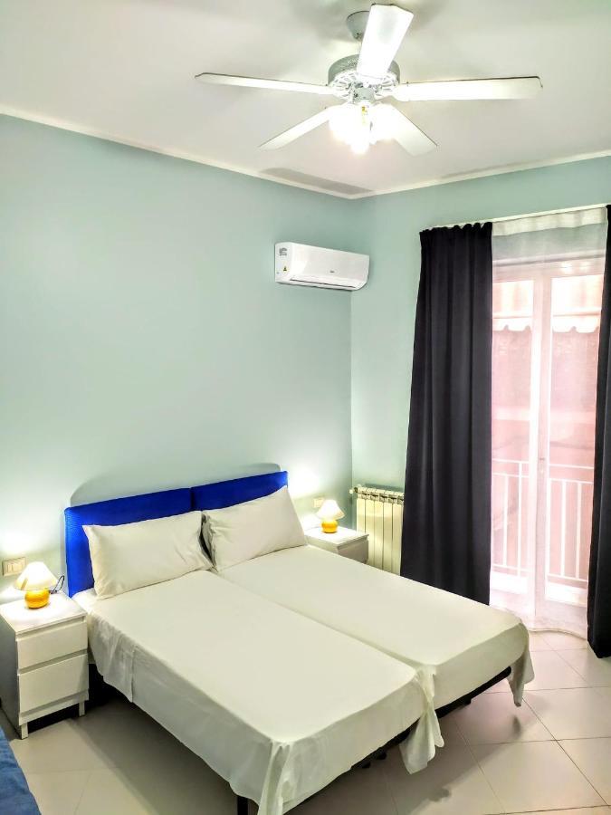 Hello B&B Aci Trezza Extérieur photo